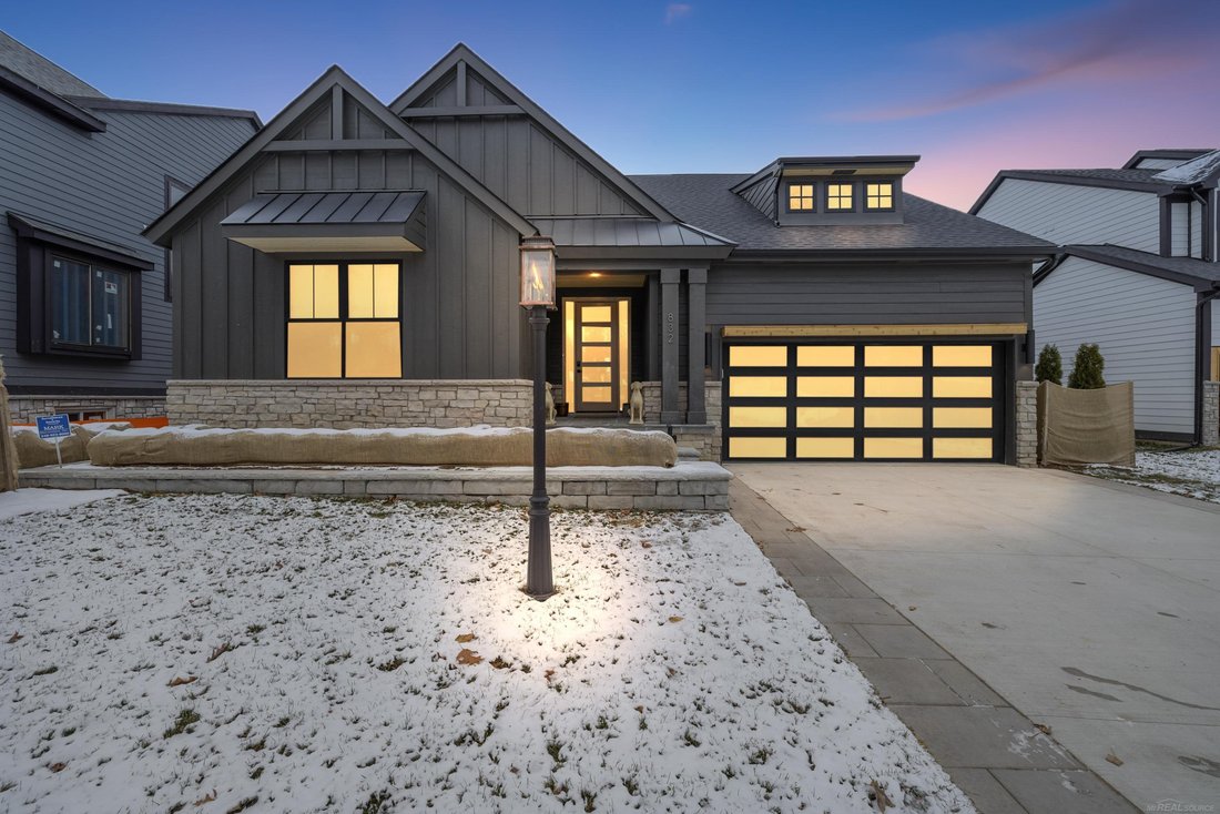 Casa en Sterling Heights, Míchigan, Estados Unidos 1 - 18694482