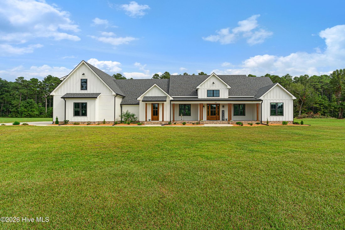House in Newport, North Carolina, United States 2 - 18695235