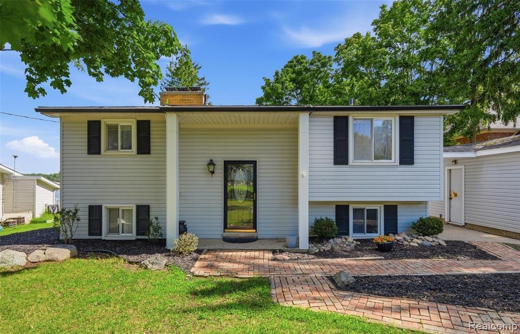 House in Fenton, Michigan, United States 1 - 18694452