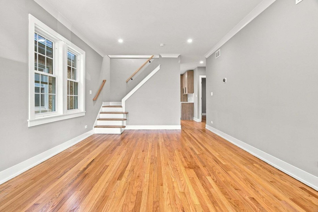 House in Elmwood Park, Illinois, United States 5 - 18694908