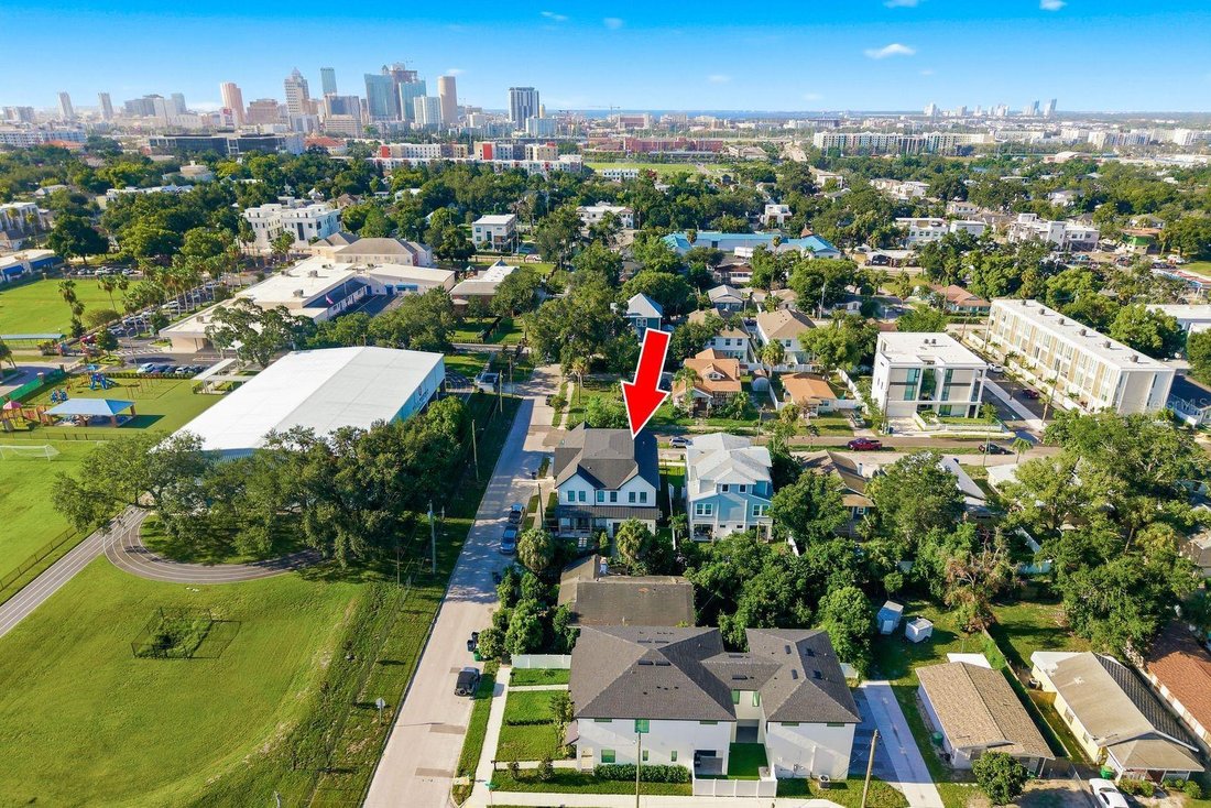 Townhouse in Tampa, Florida, United States 3 - 18695268