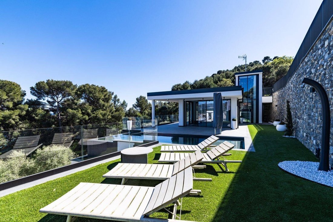 Villa in Porto Maurizio, Imperia, Liguria 4 - 18695304