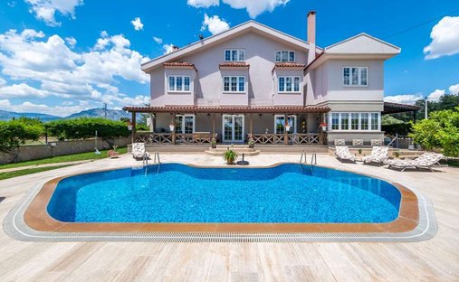 Villa in Döşemealtı, Antalya, Turkey 1