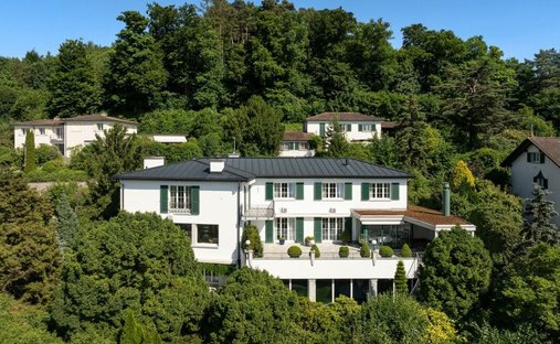 Villa in Uitikon, Zürich, Switzerland 1