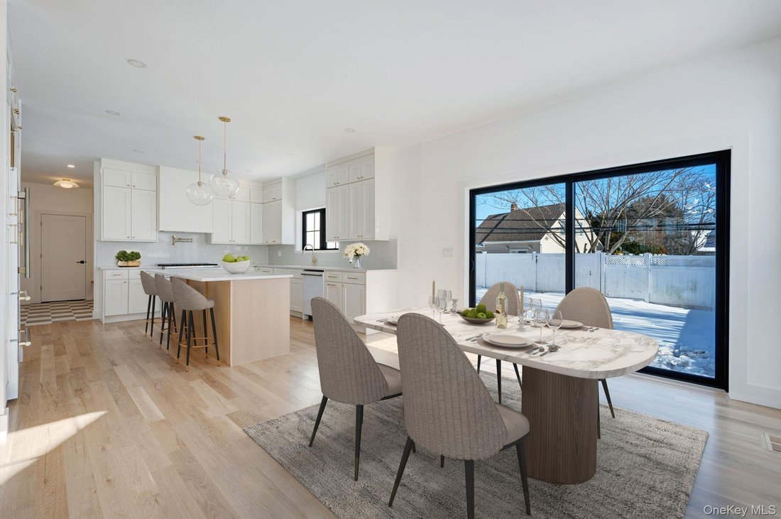 Casa en Levittown, Nueva York, Estados Unidos 2 - 18694404