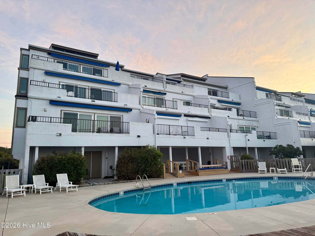 Condo in Pine Knoll Shores, North Carolina, United States 5 - 18694920