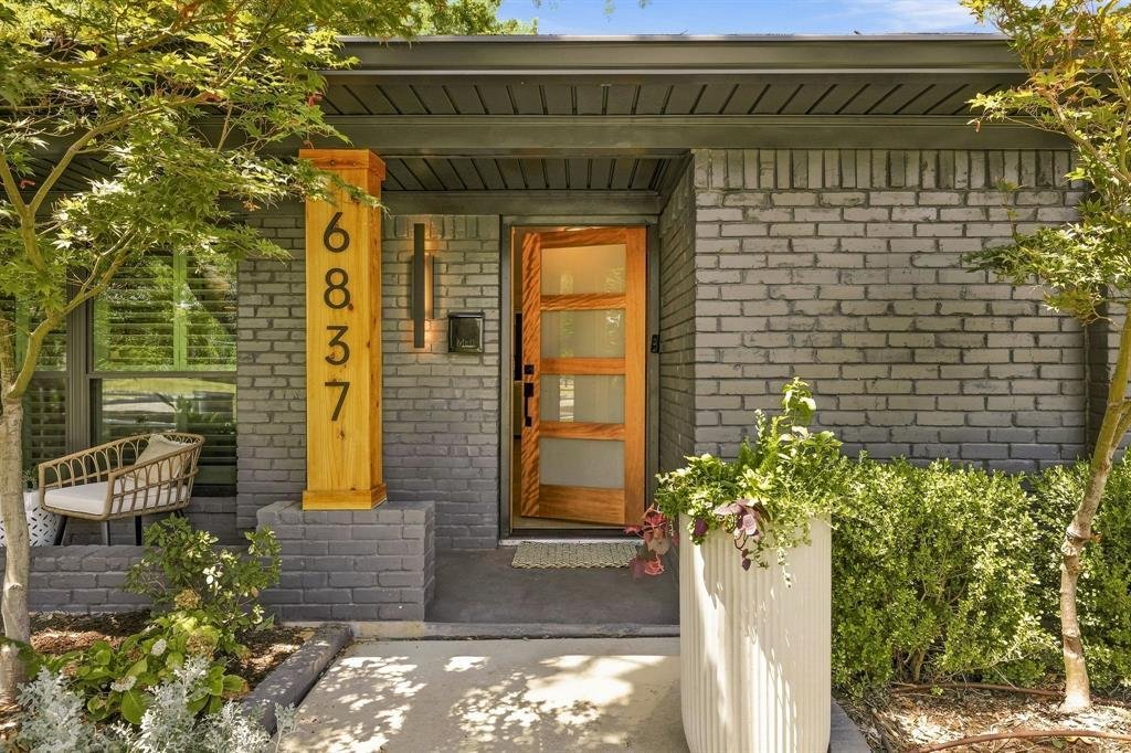 House in Dallas, Texas, United States 3 - 18694985