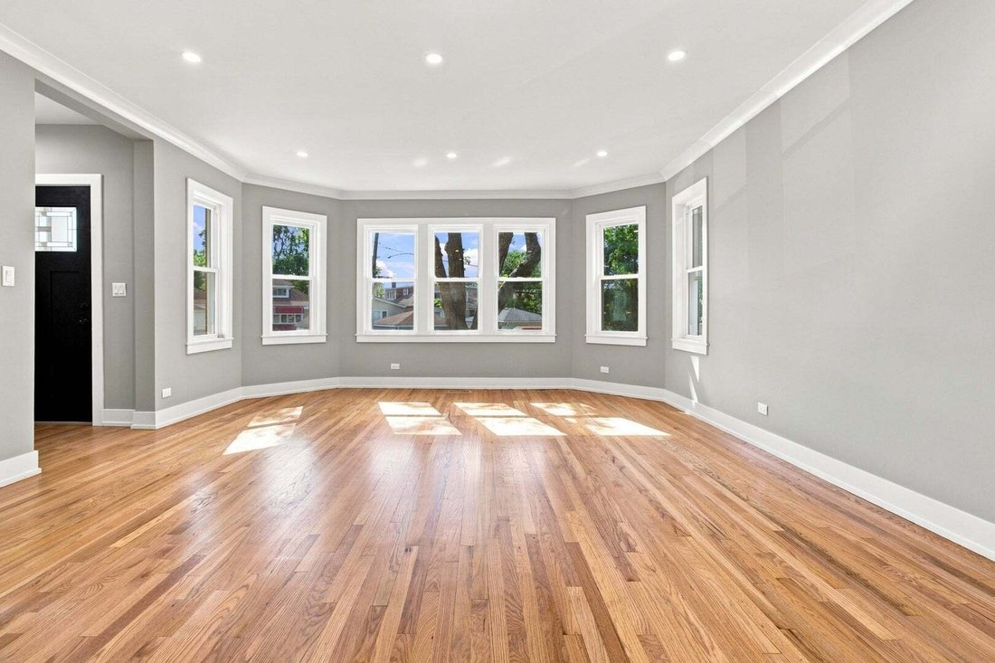House in Elmwood Park, Illinois, United States 4 - 18694908
