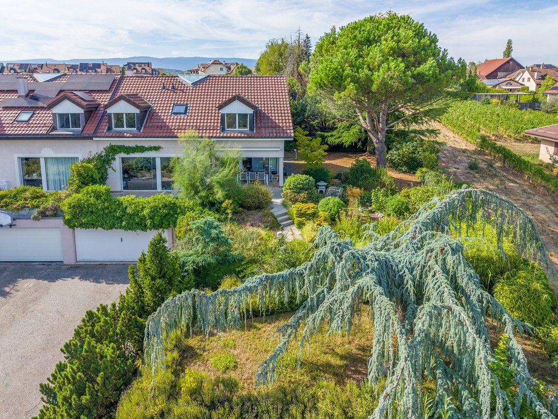 Haus in Denens, Waadt, Schweiz 1 - 18694596