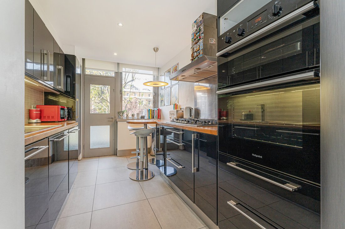 Apartment in Hyde Park, Westminster, England 4 - 18694440