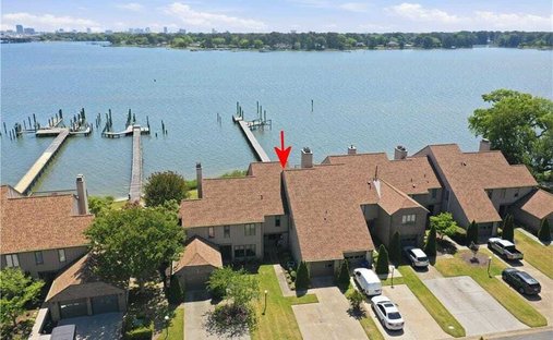 Condo in Portsmouth, Virginia, United States 1