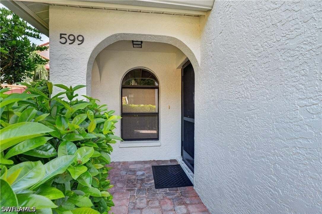 Condominio en Naples, Florida, Estados Unidos 3 - 18694736