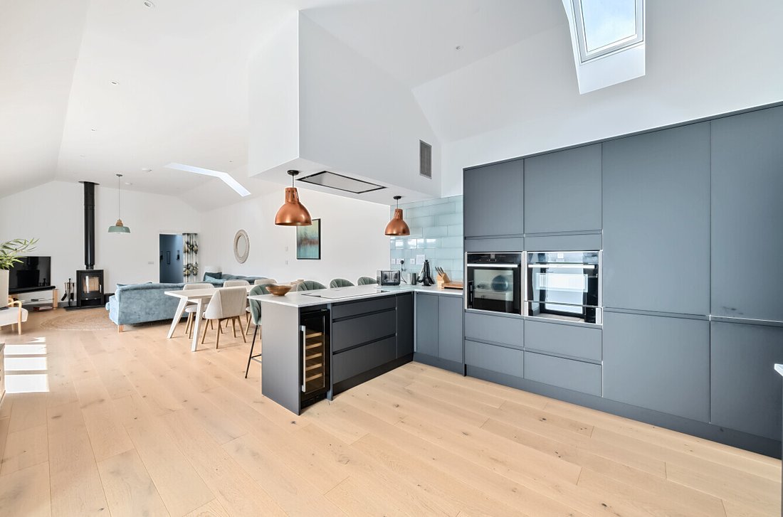 House in Cornwall, England 2 - 18694613