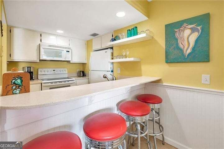 Condo in St. Simons, Georgia, United States 5 - 18695071