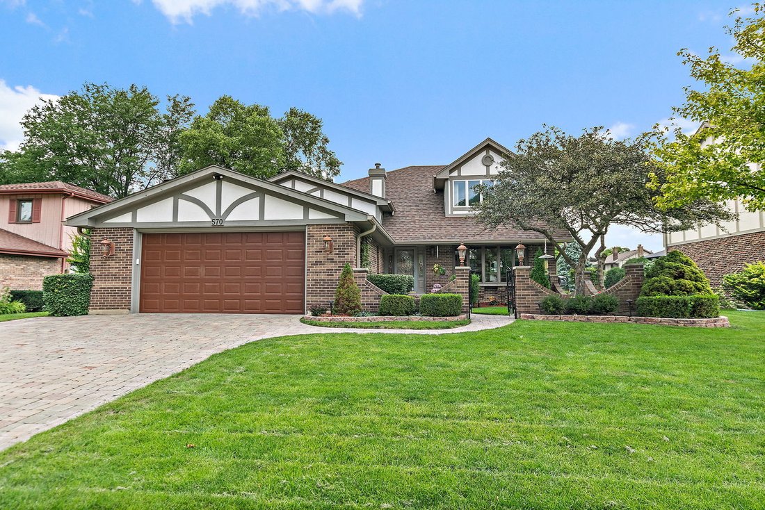 House in Schaumburg, Illinois, United States 1 - 18694961