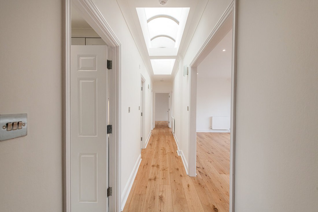 Apartment in Hyde Park, Westminster, England 2 - 18694414