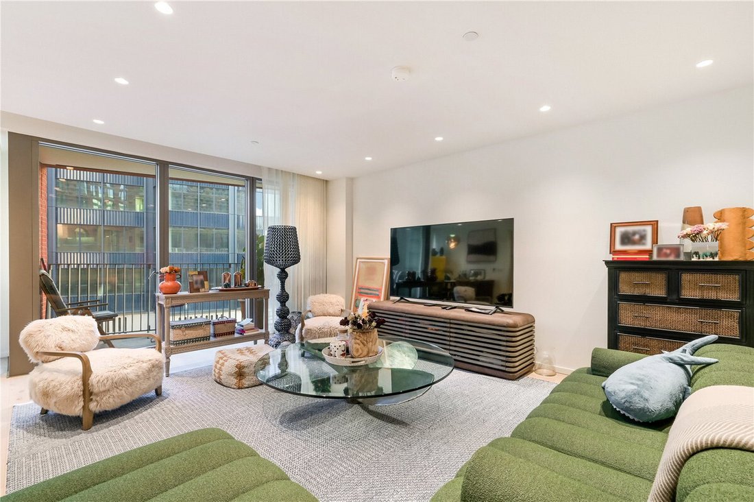 Apartment in Kings Cross, Islington, England 1 - 18694427