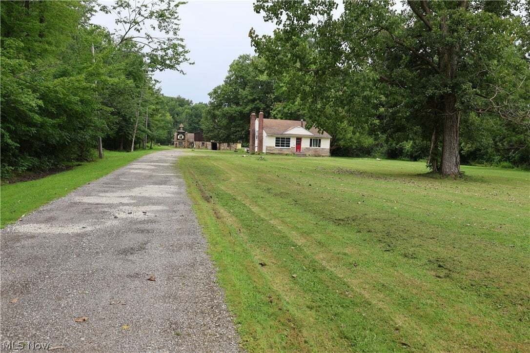 House in Kirtland, Ohio, United States 1 - 18694471