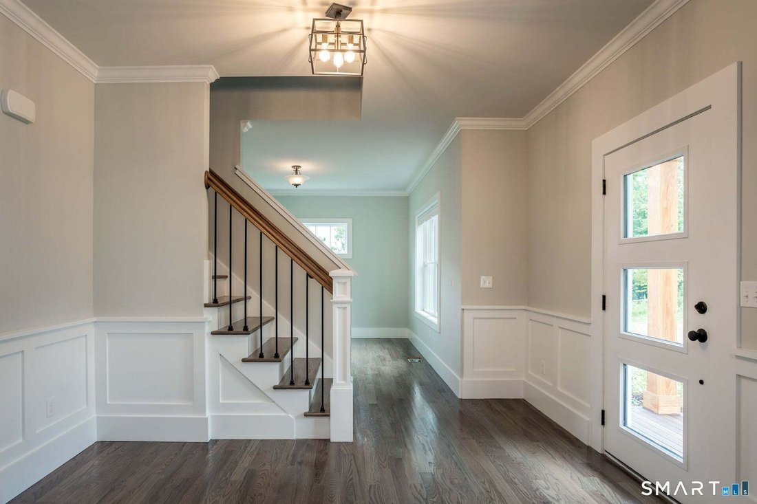 House in Newtown, Connecticut, United States 5 - 18694667