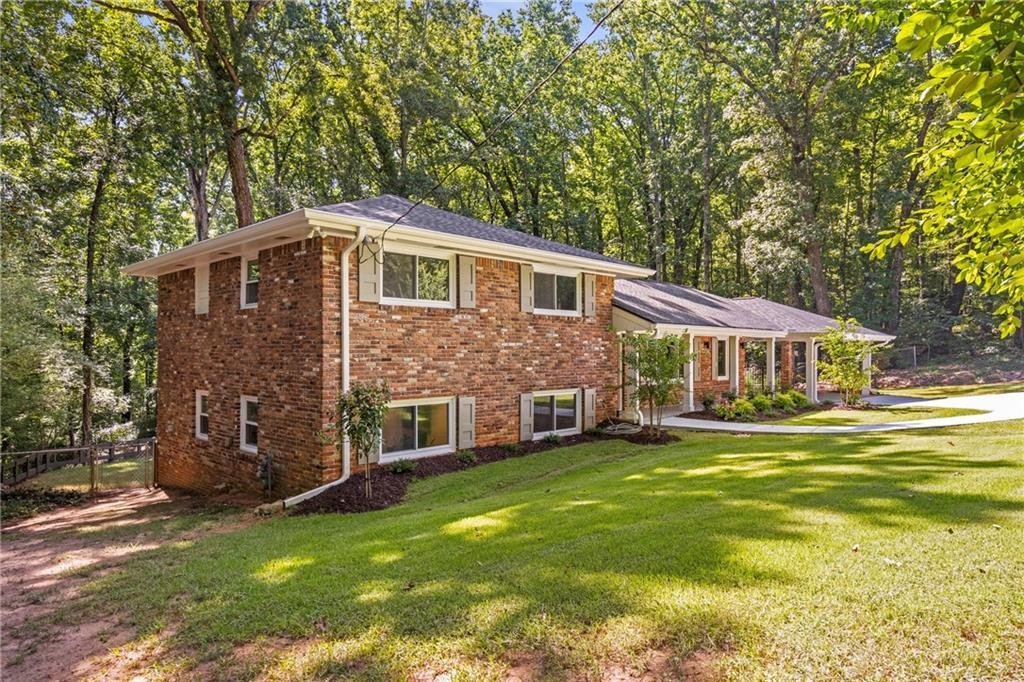 House in Stone Mountain, Georgia, United States 4 - 18680807