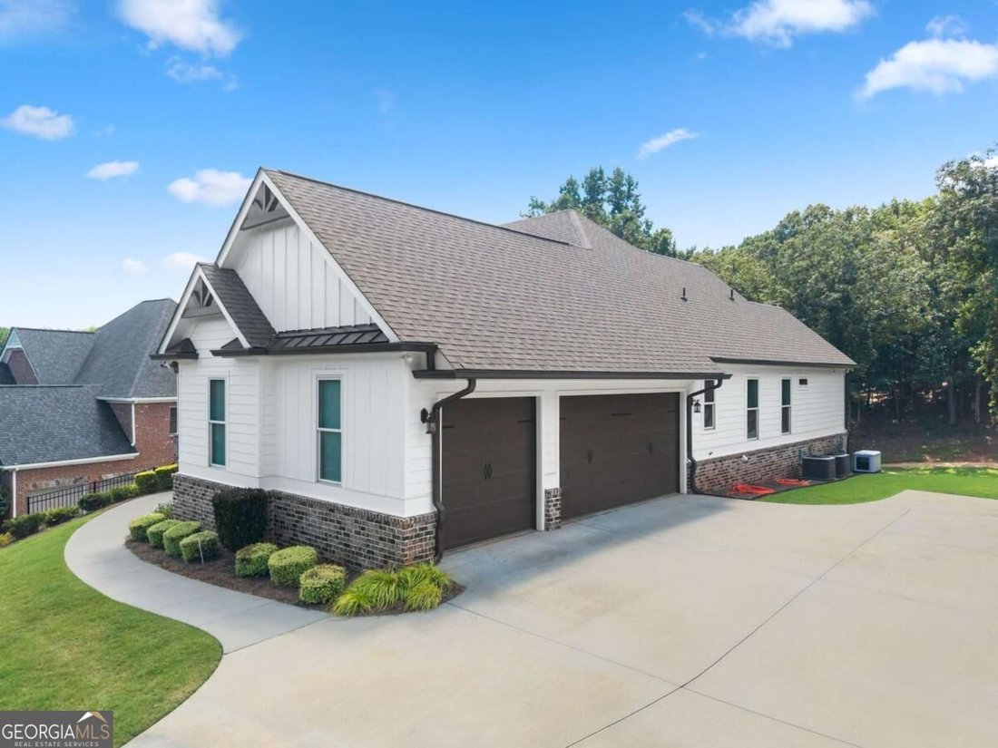 House in Flowery Branch, Georgia, United States 2 - 18695069