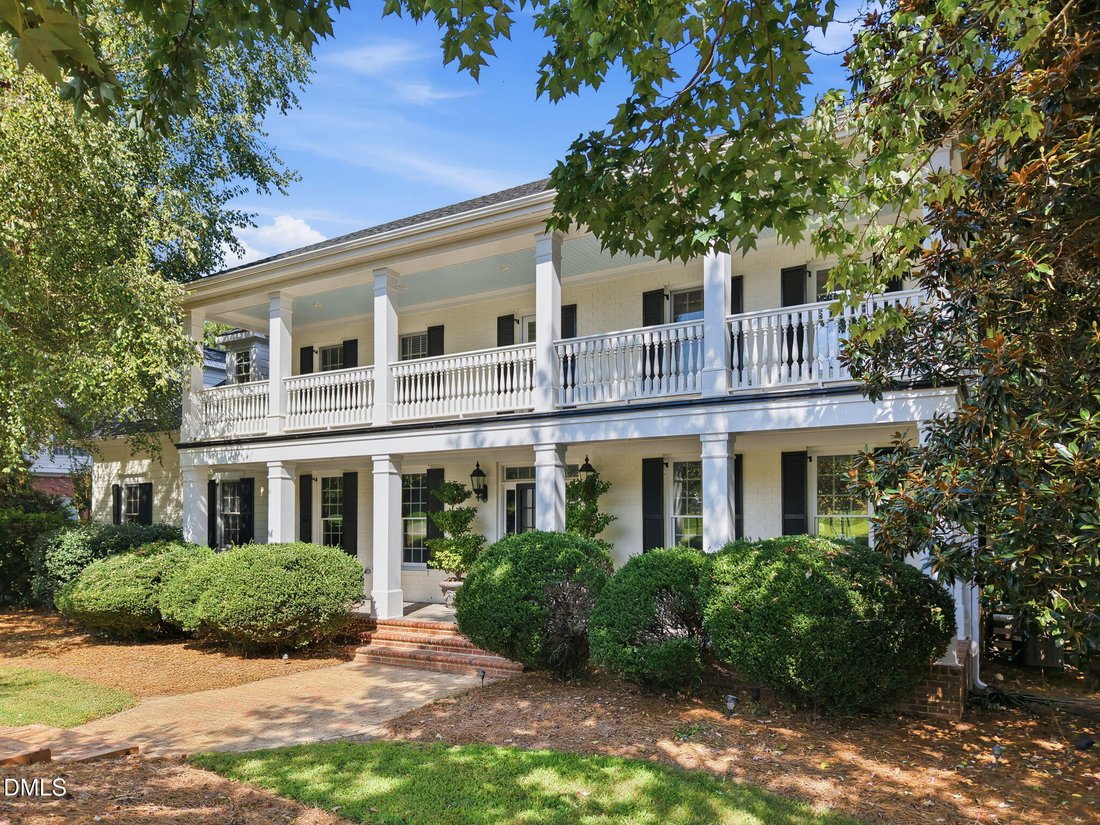 House in Apex, North Carolina, United States 1 - 18695213