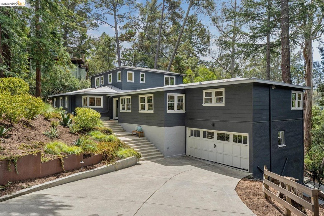 House in Oakland, California, United States 1 - 18694591