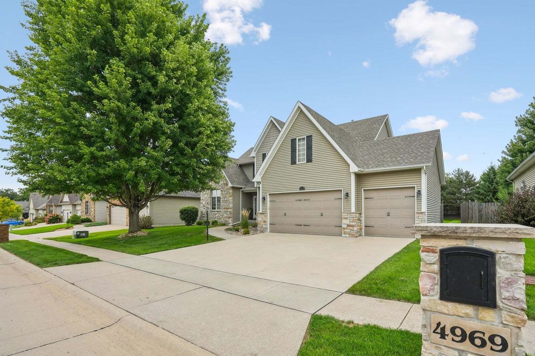 House in Bettendorf, Iowa, United States 2 - 18695002