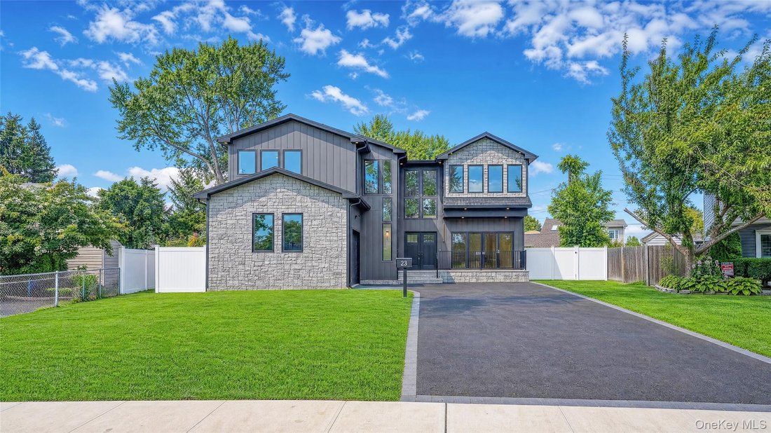 Casa a Levittown, New York, Stati Uniti 2 - 18694407