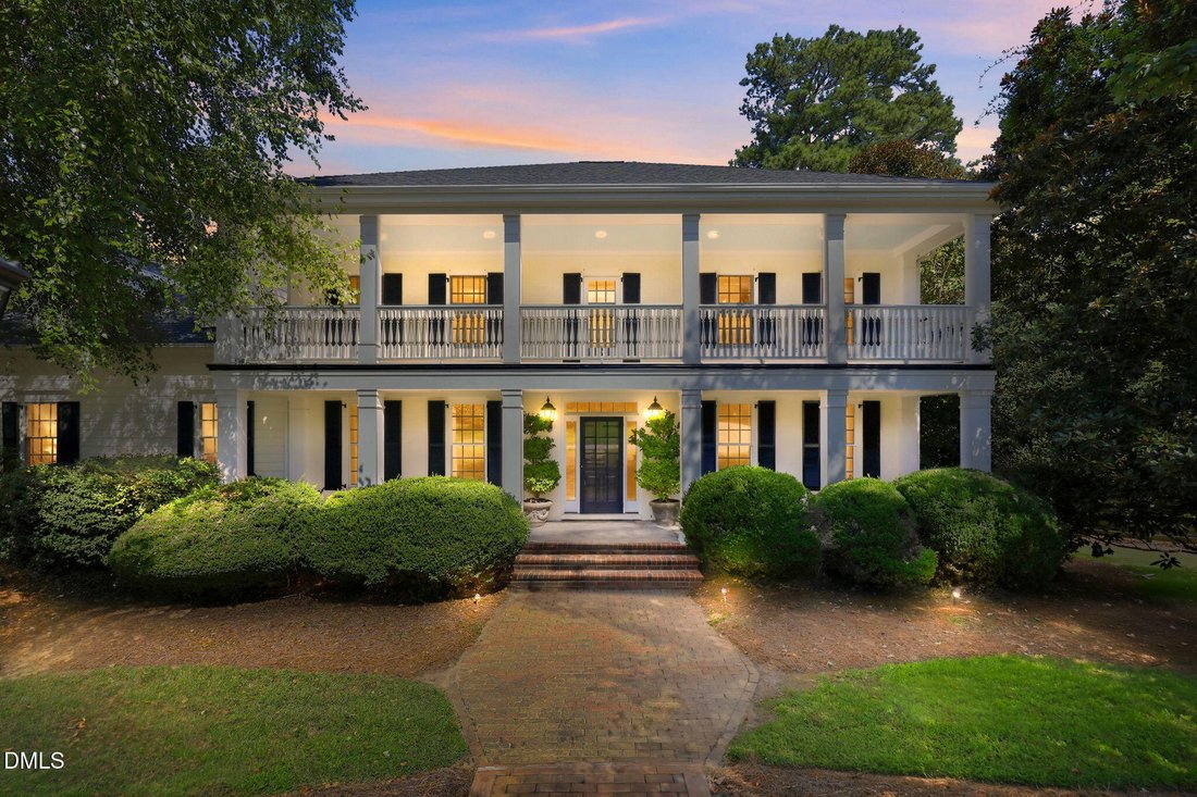 House in Apex, North Carolina, United States 2 - 18695213