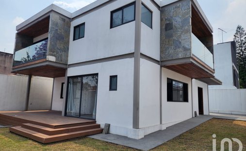 House in Naucalpan de Juárez, State of Mexico, Mexico 1