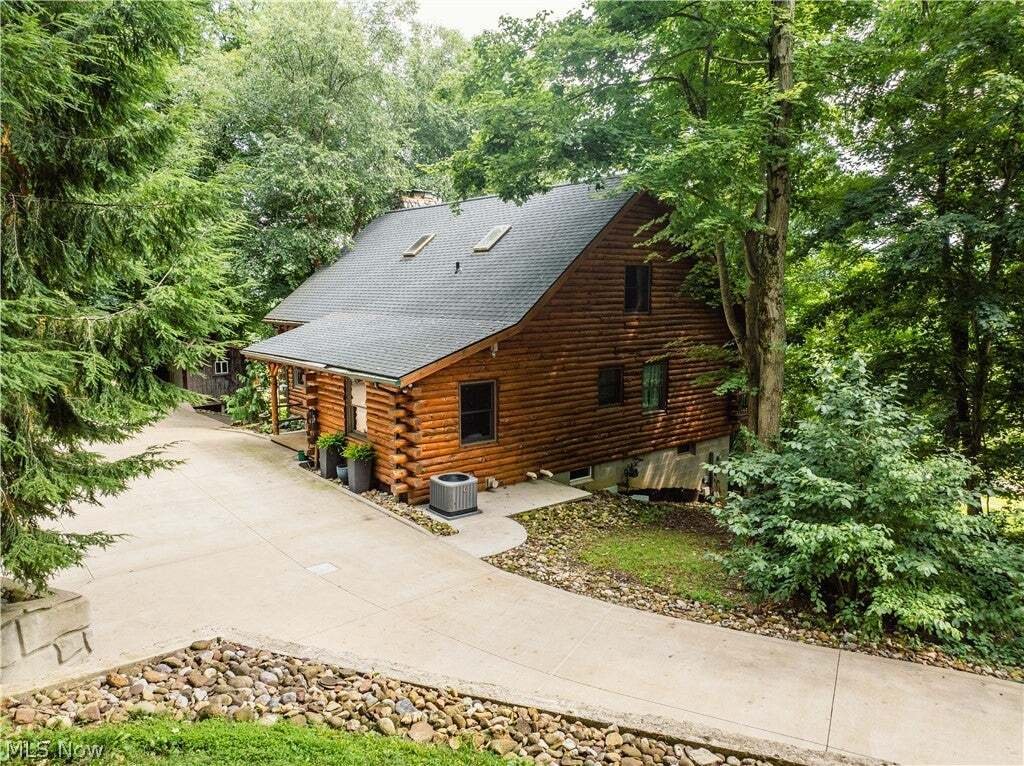 House in Dundee, Ohio, United States 3 - 18694472