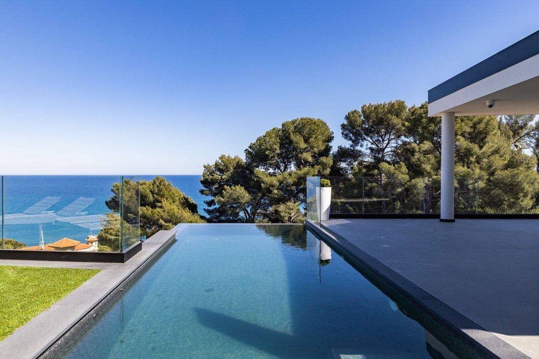 Villa in Porto Maurizio, Imperia, Liguria 1 - 18695304