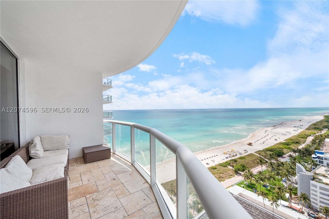 Condo in Miami Beach, Florida, United States 1 - 18694602