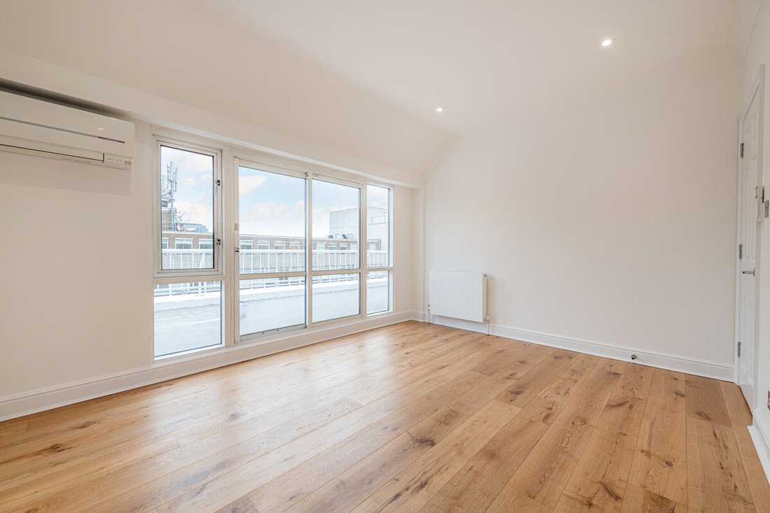 Apartment in Hyde Park, Westminster, England 5 - 18694414