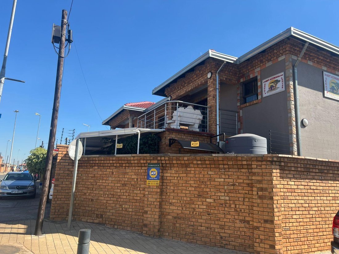 House in Soweto, Gauteng, South Africa 3 - 18694825