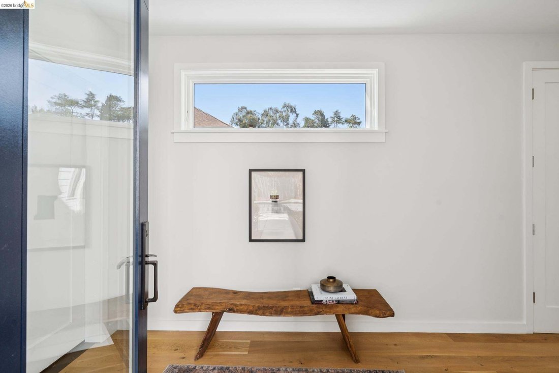 House in Oakland, California, United States 4 - 18694567