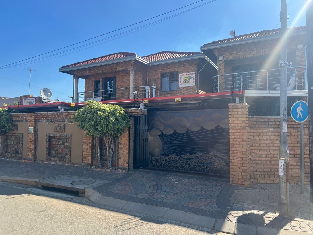 House in Soweto, Gauteng, South Africa 2 - 18694825