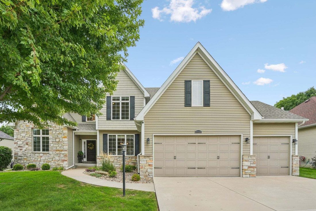 House in Bettendorf, Iowa, United States 1 - 18695002