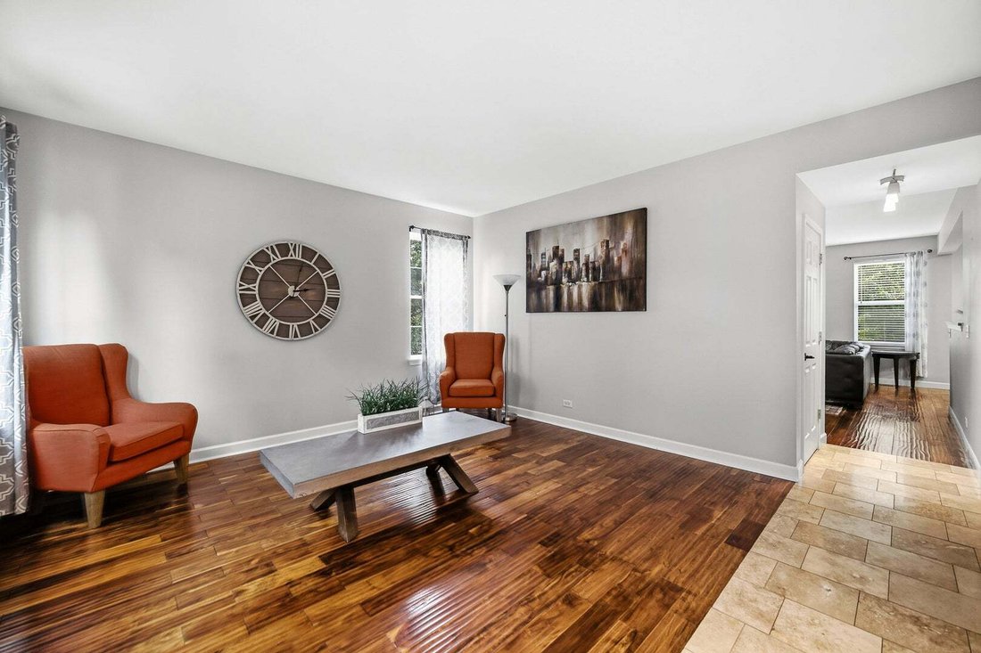 House in Cary, Illinois, United States 3 - 18694958