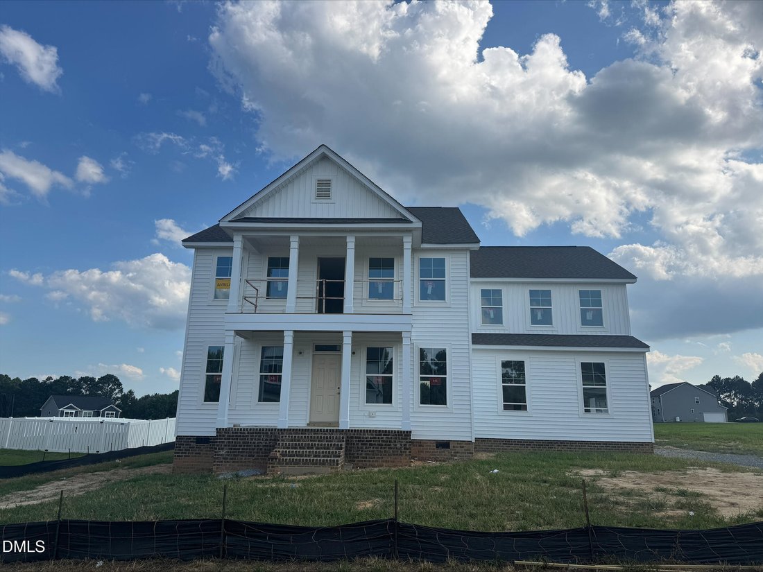 Casa en Four Oaks, Carolina del Norte, Estados Unidos 1 - 18285042