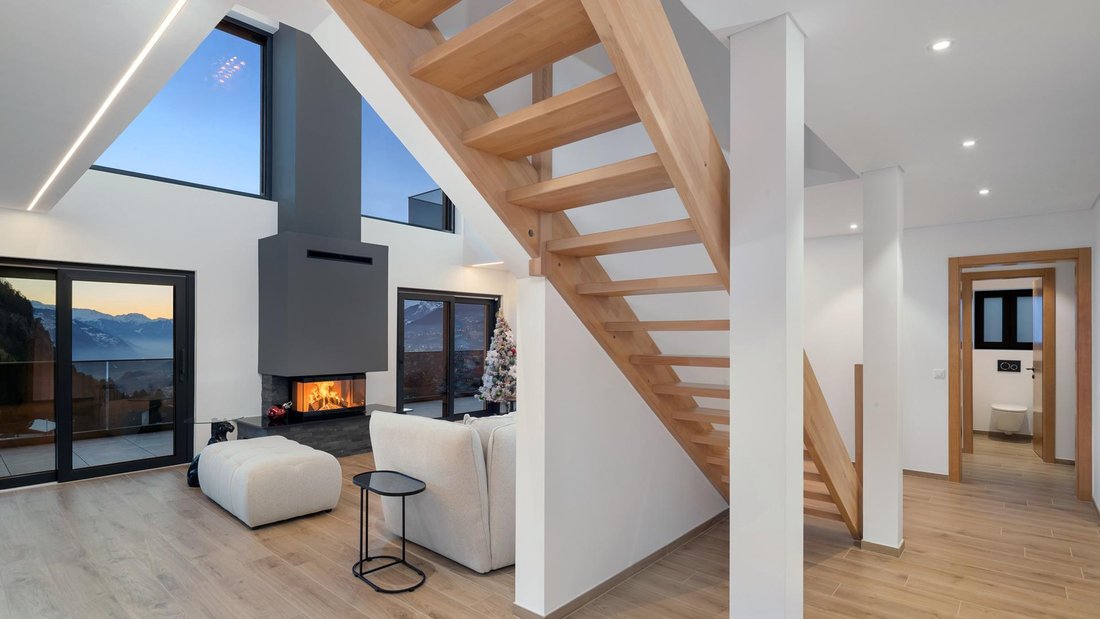 Chalet in Crans-Montana, Valais, Switzerland 4 - 18694754