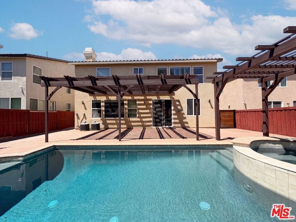 House in Santa Clarita, California, United States 5 - 18694306