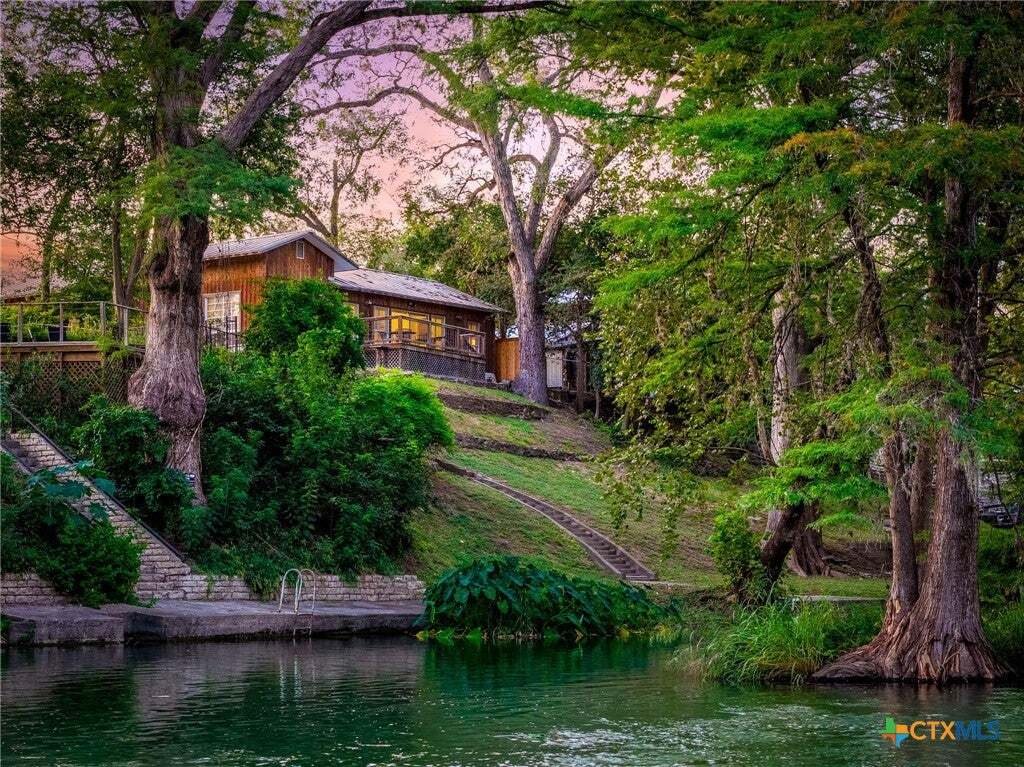 Maison à New Braunfels, Texas, États-Unis 1 - 18596684