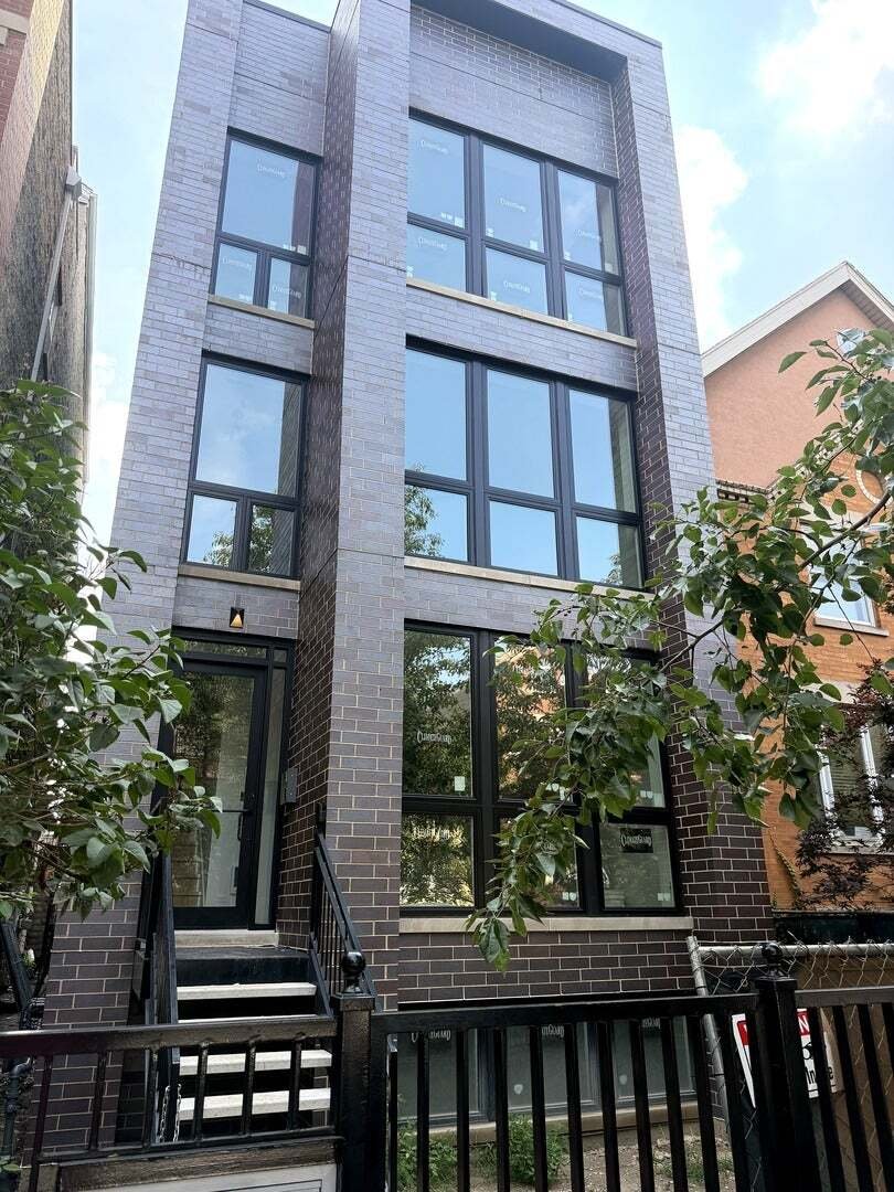 Condo in Chicago, Illinois, United States 1 - 18694945