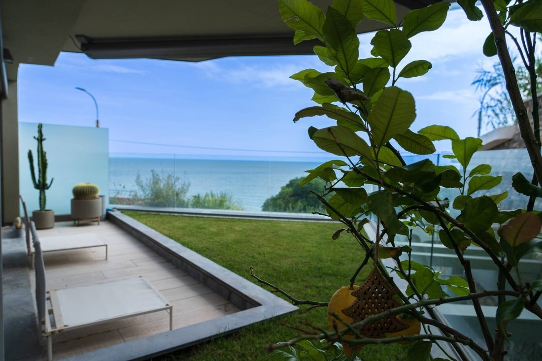 Apartment in Bussana Vecchia, Sanremo, Liguria 1 - 18695262