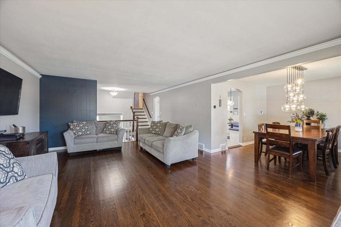 House in Skokie, Illinois, United States 5 - 18695103