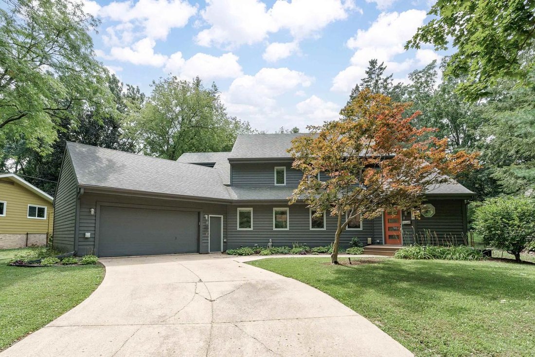 House in Fitchburg, Wisconsin, United States 2 - 18694344