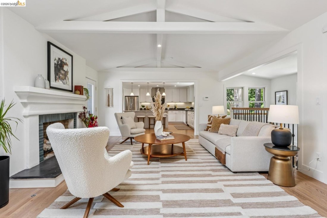 House in Oakland, California, United States 4 - 18694591