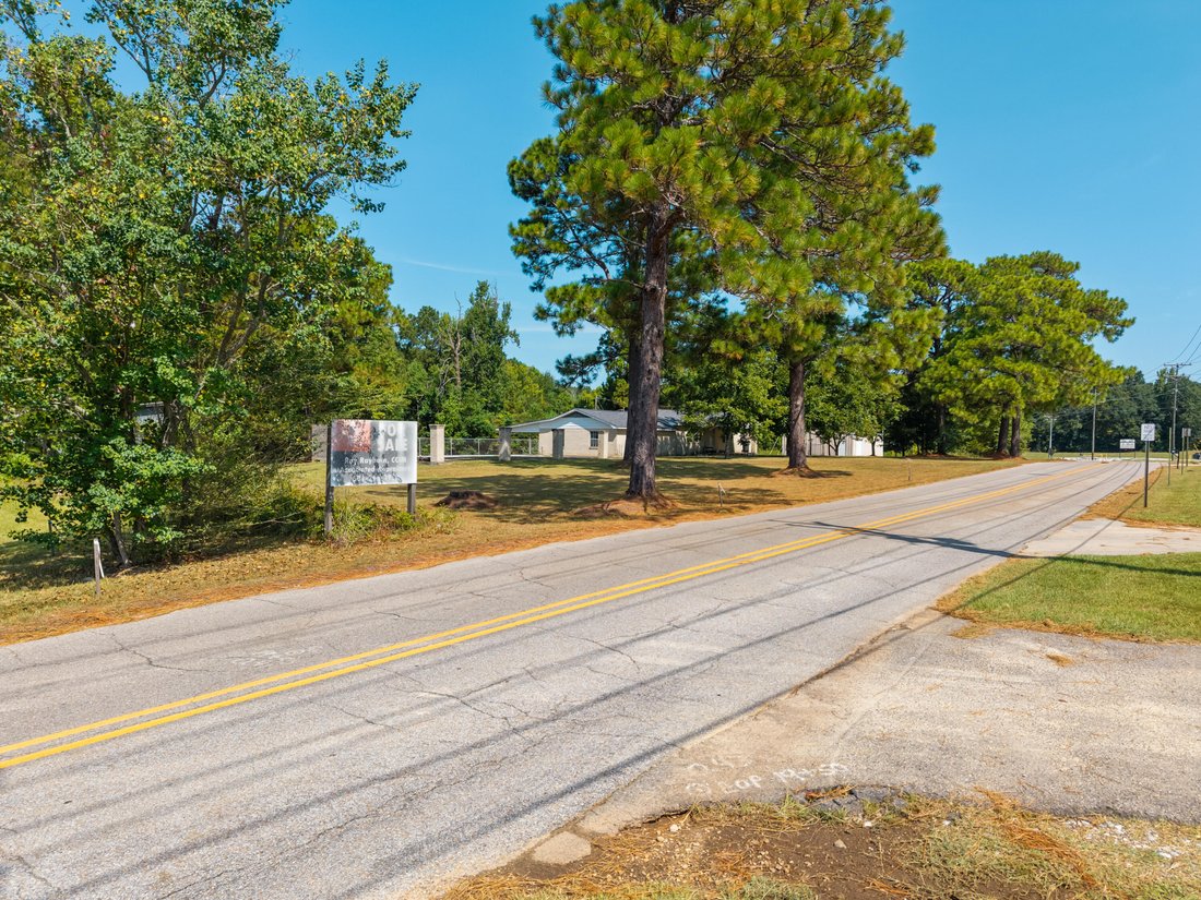 Land in Hattiesburg, Mississippi, United States 4 - 18695293